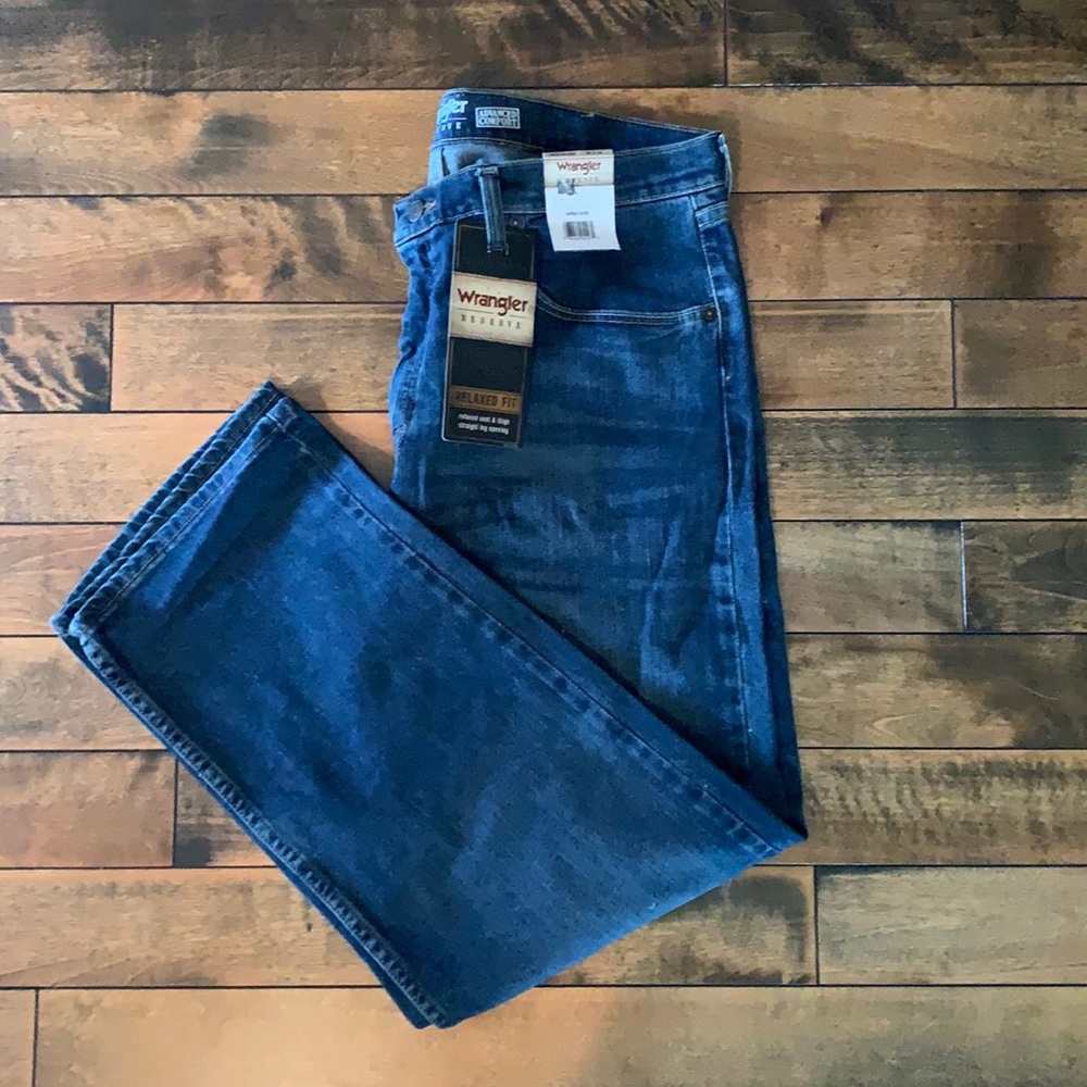 🆕 Men’s Wrangler Jeans